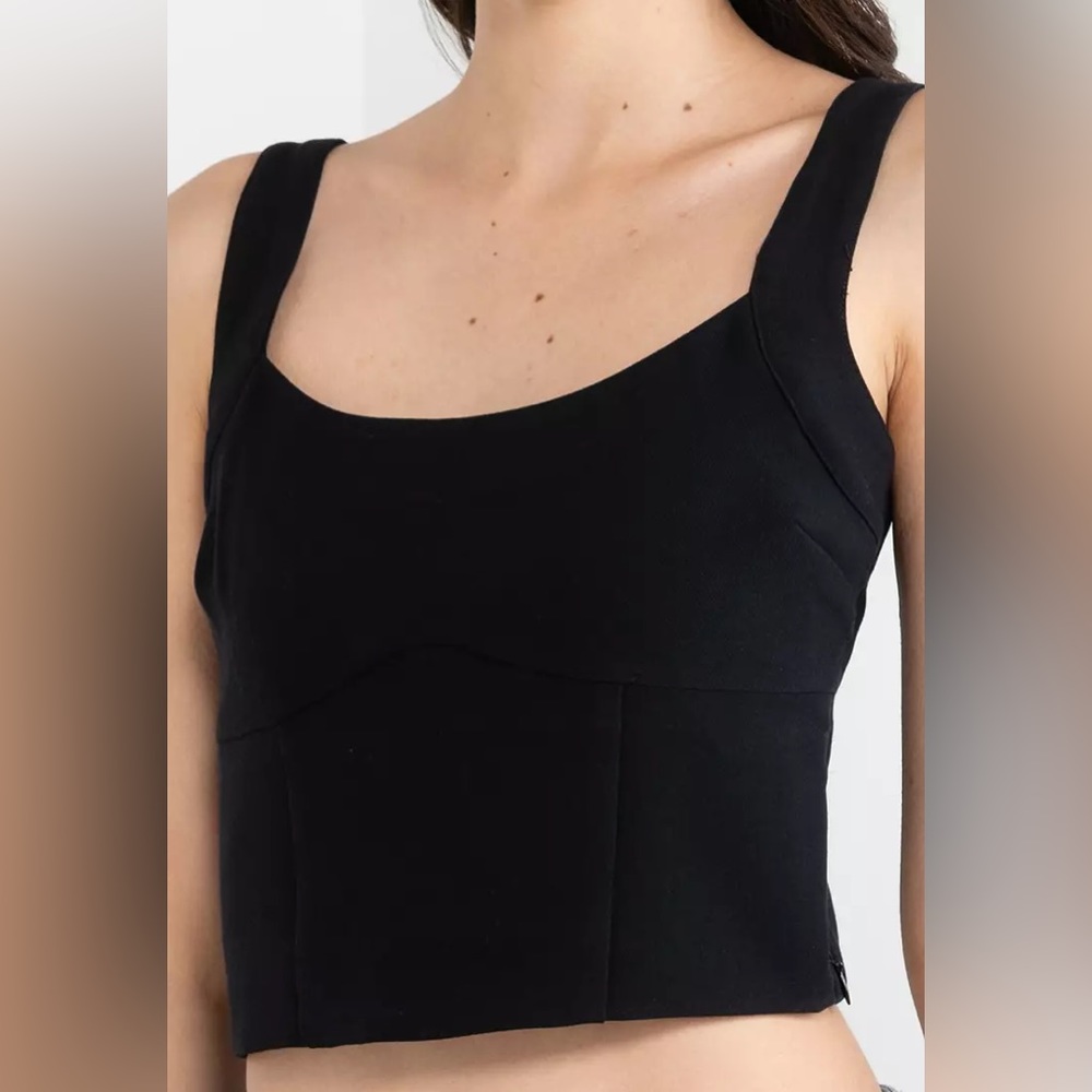 Abercrombie& Fitch soft collection- tank top corset details- medium nwt
